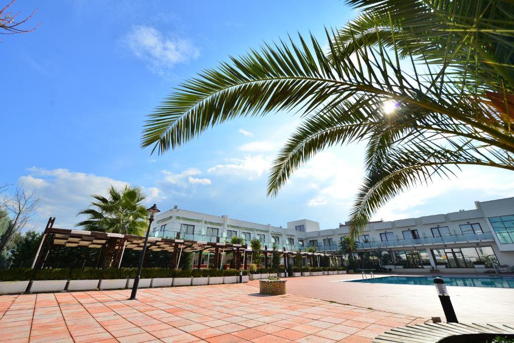 Te Stela Resort & Spa Tiranë Eksteriør bilde